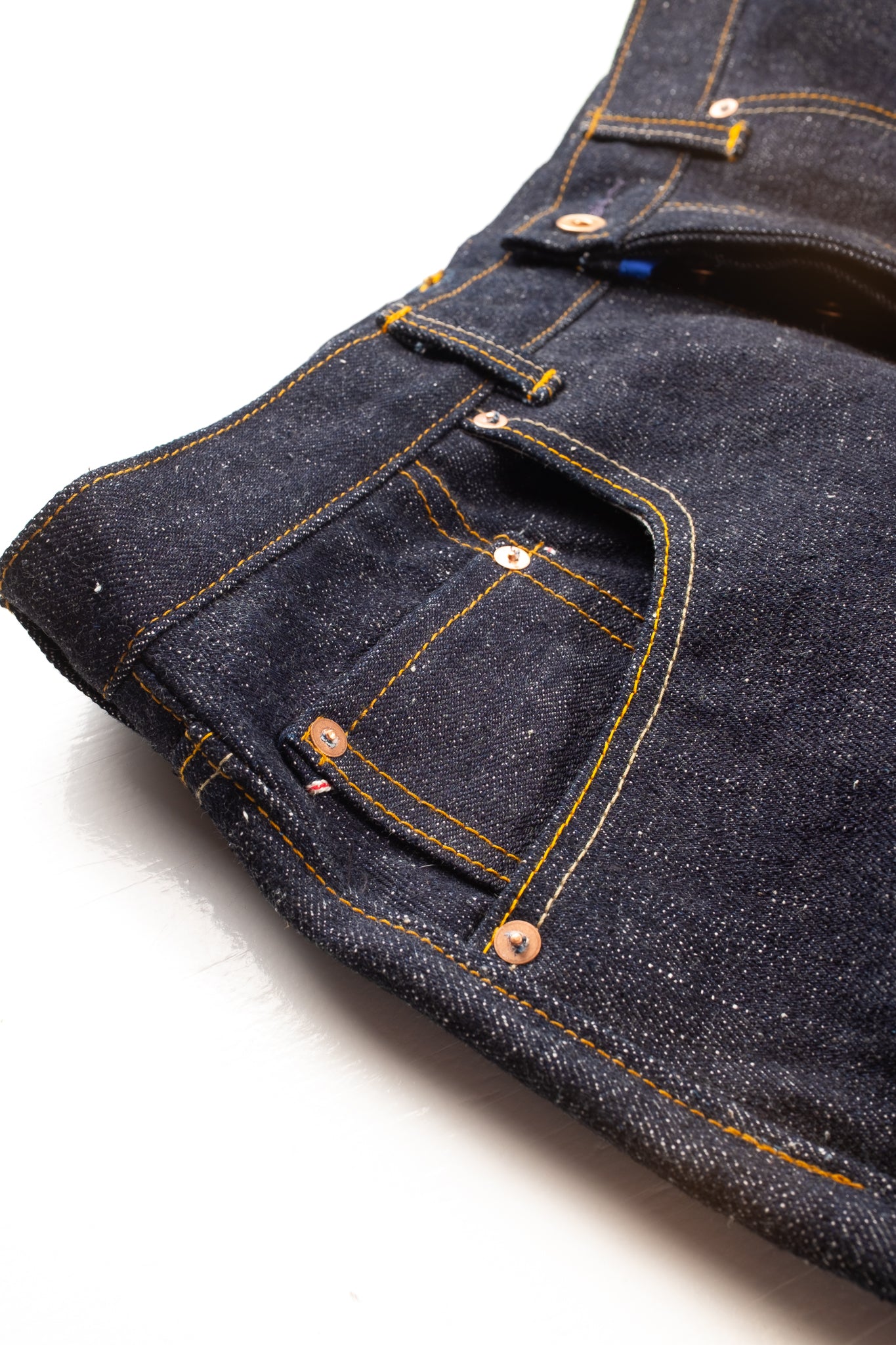 Jeans - 15 oz selvage denim